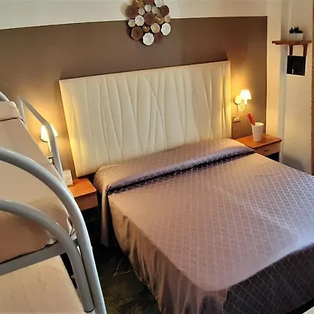 Eugenio Hotel 2*