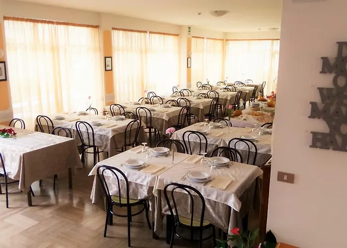 Hotel Eugenio Rímini