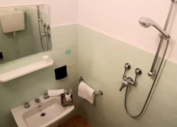 Eugenio Hotel 2*